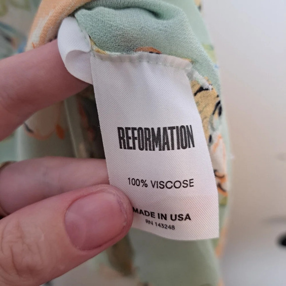 Reformation Green Tropical Floral Chiffon Off The Shoulder Mini Dress Size 2 - Picture 7 of 9